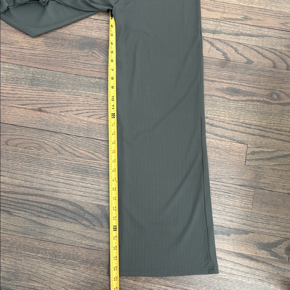 SHEIN Olive Wide Leg Pants - Picture 8 of 15